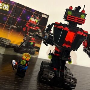 LEGO spyrius 6889 recon robot complete good condition vintage
